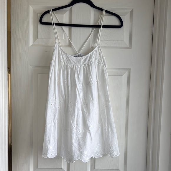 ZARA Women’s Embroidered Short Dress Size Medium - Picture 4 of 7